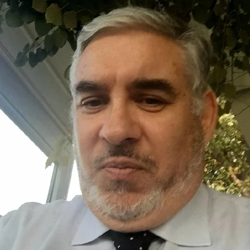 Gabriel Sakc - CTO Biogrow